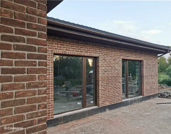 Кирпич облицовочный Faber Jar Петровский Штандарт черно-красный 215*102*65 мм