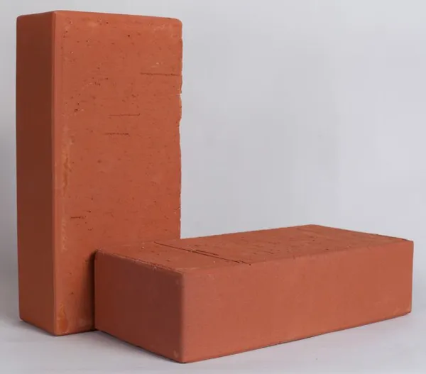 Кирпич лицевой полнотелый красный Кирово-Чепецк