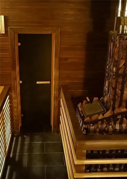 Змеевик плитка полированная 300х300х10